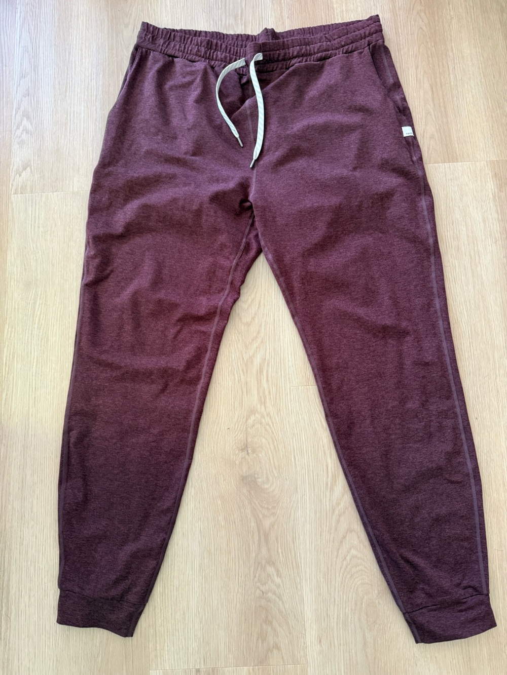 Vuori Women’s Performance Jogger Pants XL